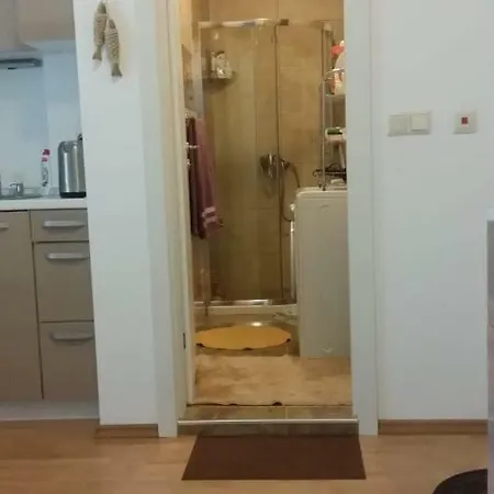 Aphrodite Roce Apartmán *